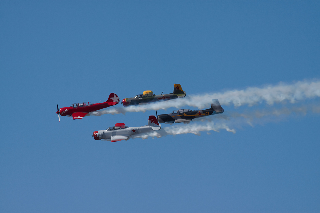 Red Star Formation Team B