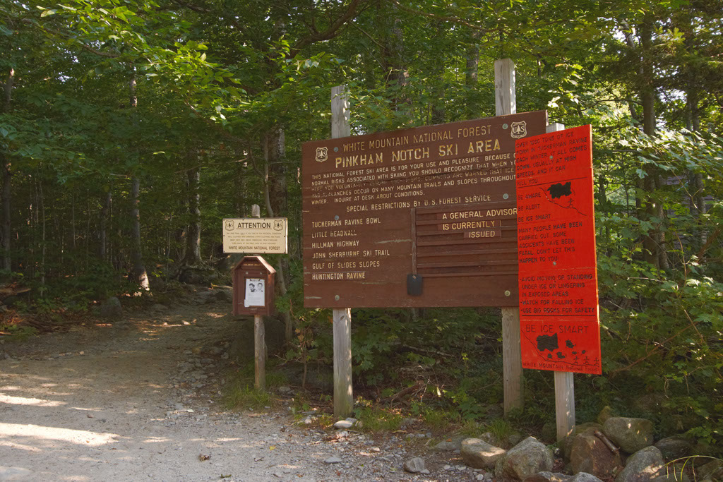 tuckermansign2